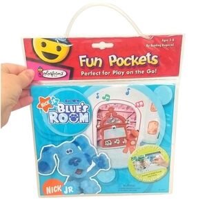 NEW Vintage Blue's Clues Colorforms Fun Pockets 2005